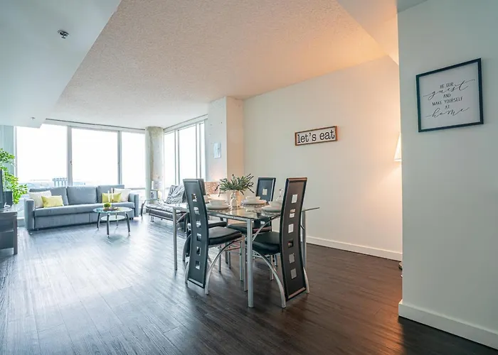 Heaven On Baltimore Downtown Fully Furnished Apartments