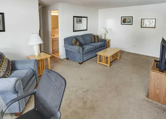 Avalon Suites