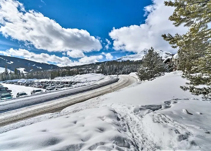 Charming Big Sky Ski Nook < 1 Mile To Ski Resort!