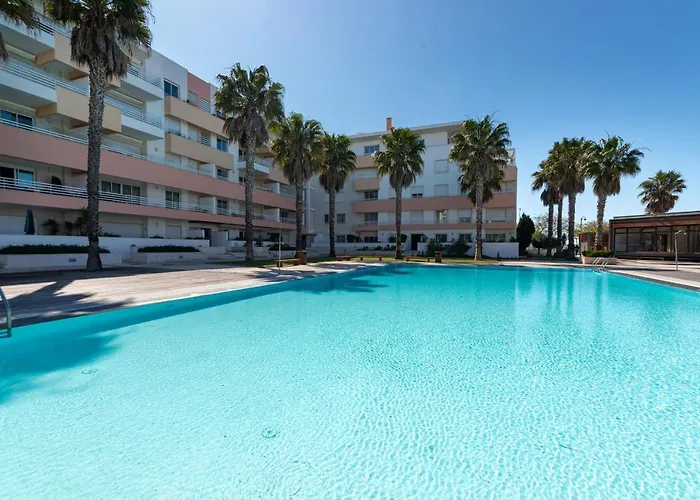 Bafureira Cascais Apartment; Condomínio privado com piscina
