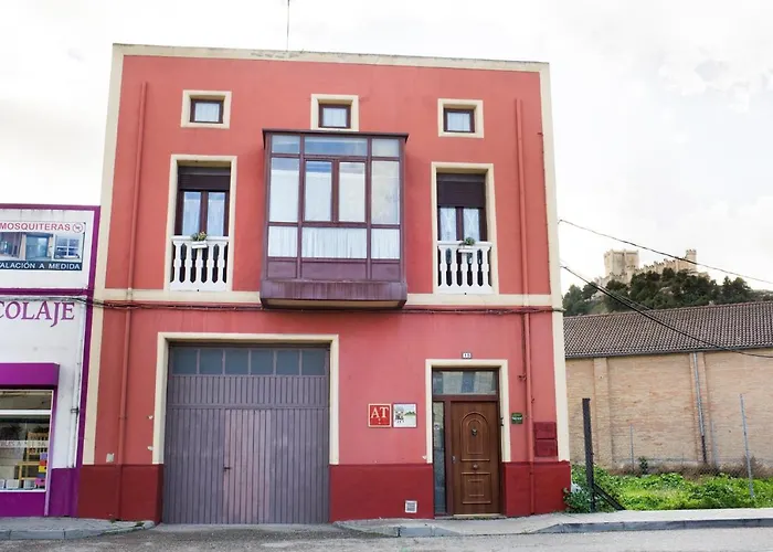 Rural Pueblo De La Ribera