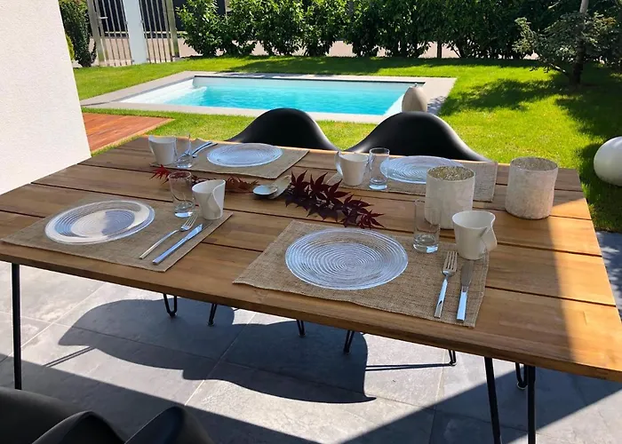 Dreamapartment La Vigna Living Mit Eigenem Aussenpool & Sauna - Weil Am Rhein