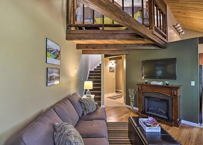 Airy Resort Condo < 3 Miles To Whitefish Mountain!