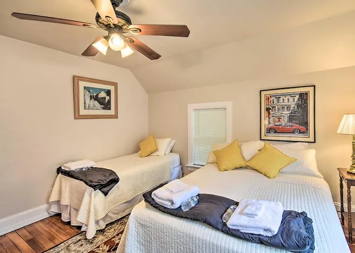 Cozy Unit W/ Patio: Walk To Dining, Lake Elkhart!